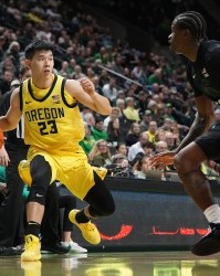 游戏玩法-NCAA：林葳首发出战23分钟拿下7分1助1断3失误 出手全是三分5中2